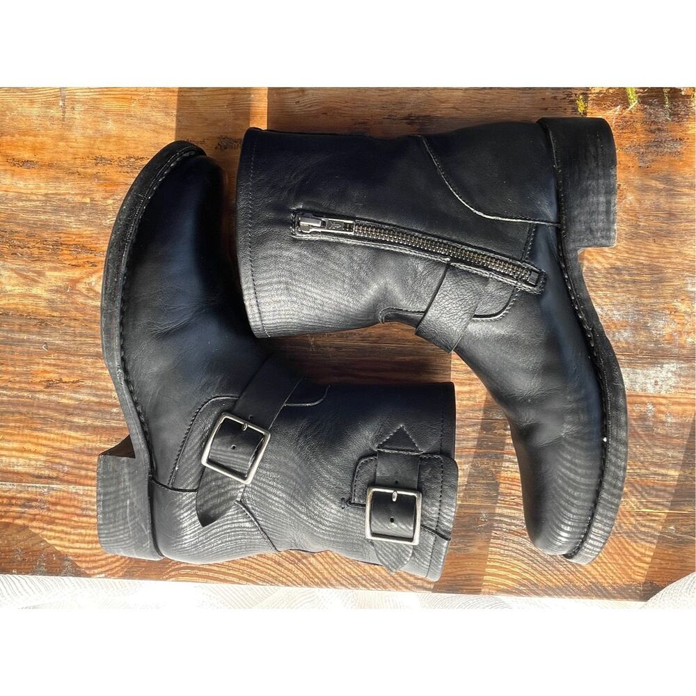 Frye Vicky Engineer Black Leather Moto Boots Size 9 - Picture 9 of 9